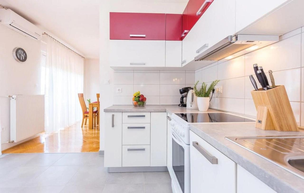 נובי ווינודולסקי Big White Apartment מראה חיצוני תמונה