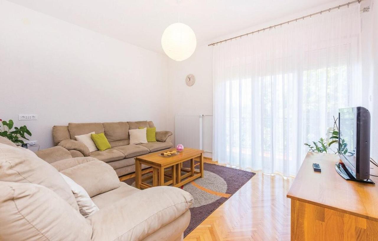 נובי ווינודולסקי Big White Apartment מראה חיצוני תמונה