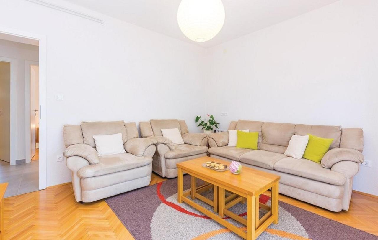נובי ווינודולסקי Big White Apartment מראה חיצוני תמונה