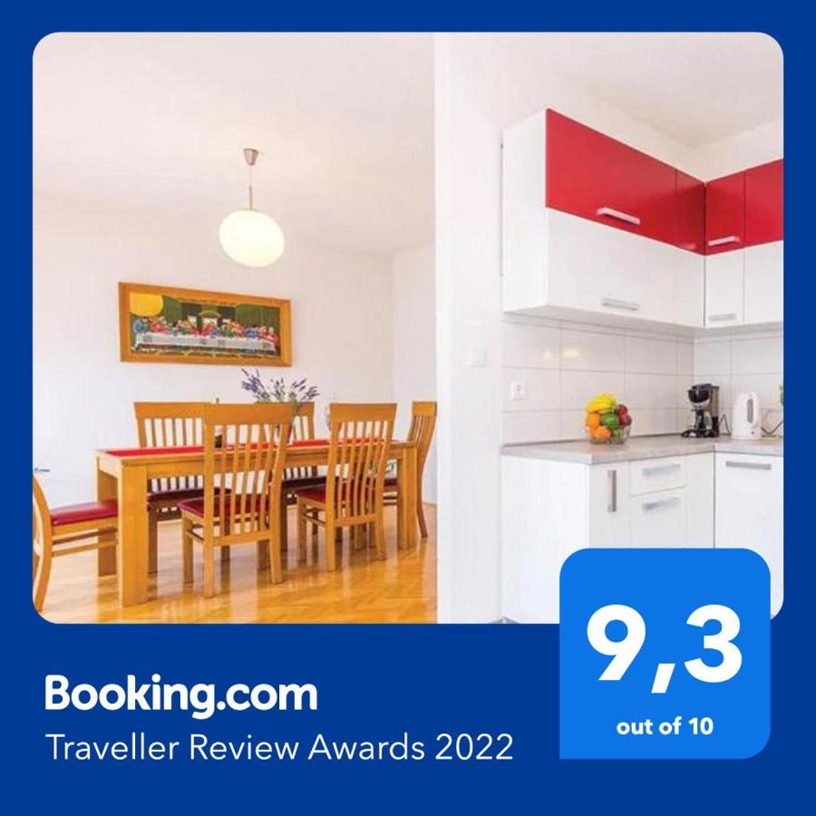 נובי ווינודולסקי Big White Apartment מראה חיצוני תמונה